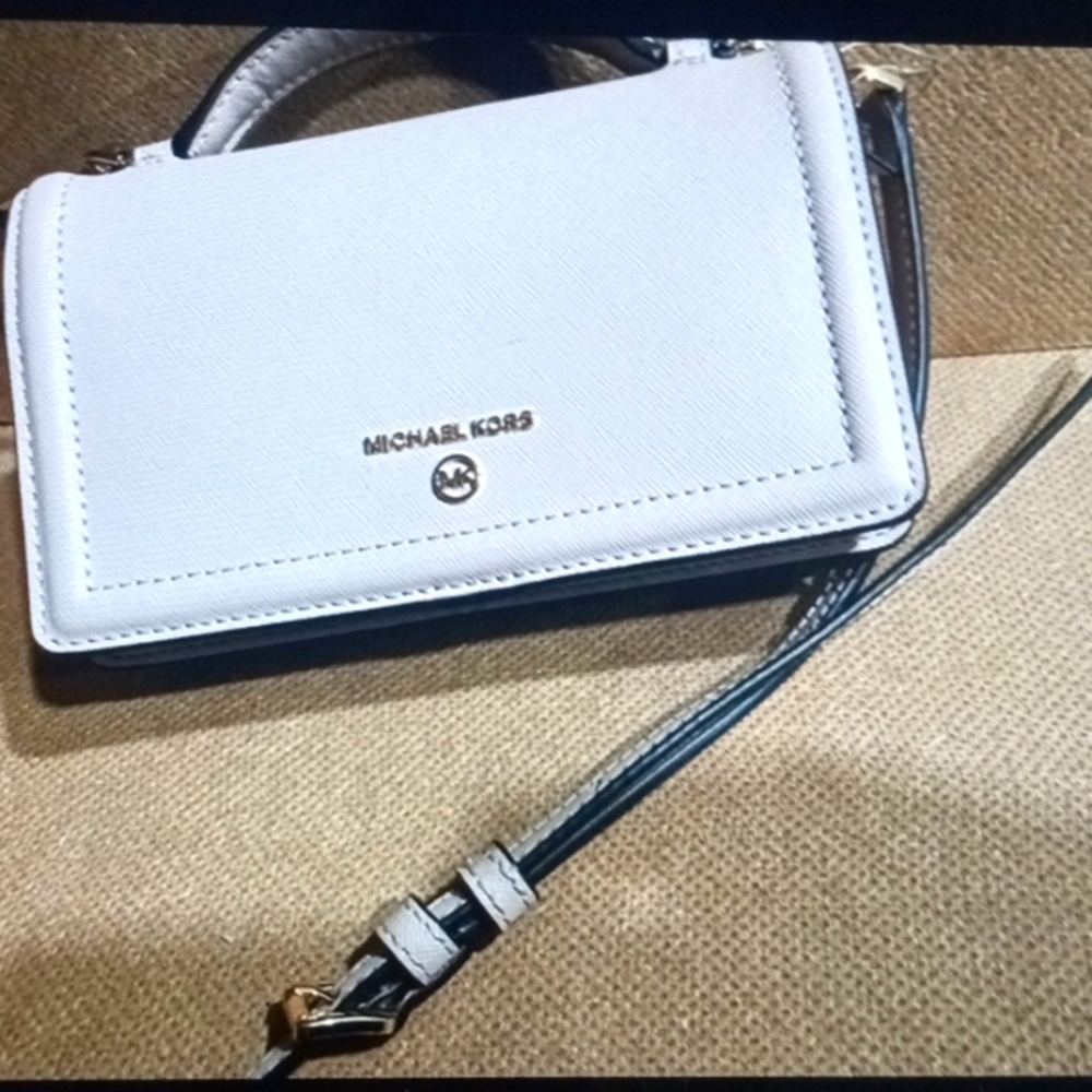 Mk purse